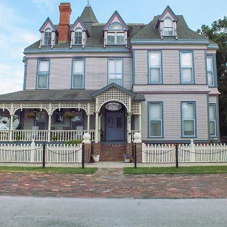Grand Gables Inn Palatka Buitenkant foto
