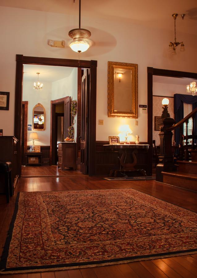Grand Gables Inn Palatka Buitenkant foto